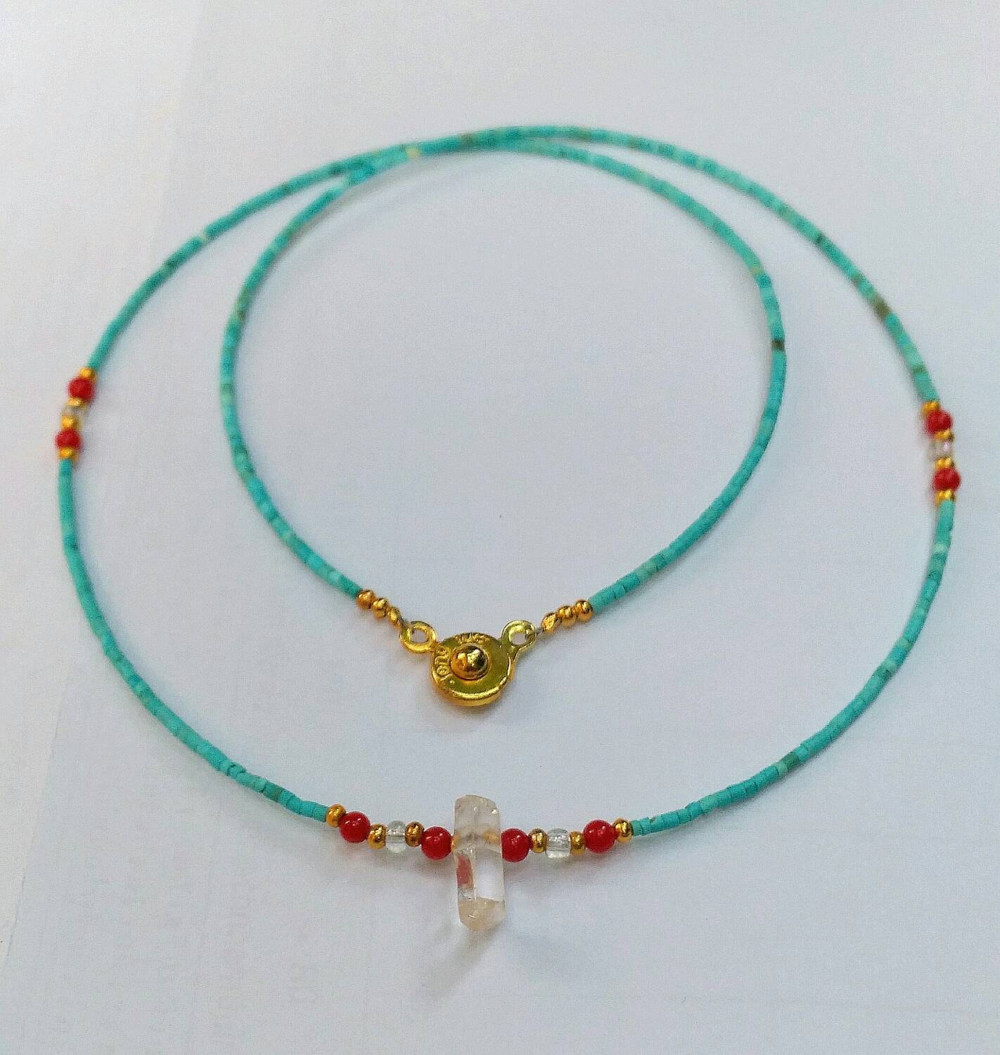 Afghan Natürlicher Türkis Winzige Rocailles Perlen Halskette Mit Coral & Crystal Anhänger Schmuck 45 cm Make For Order Afghan Natürlicher Türkis Winzige Rocailles Perlen Halskette Mit Coral & Crystal Anhänger Schmuck 45 cm Make For Order von BnhStone