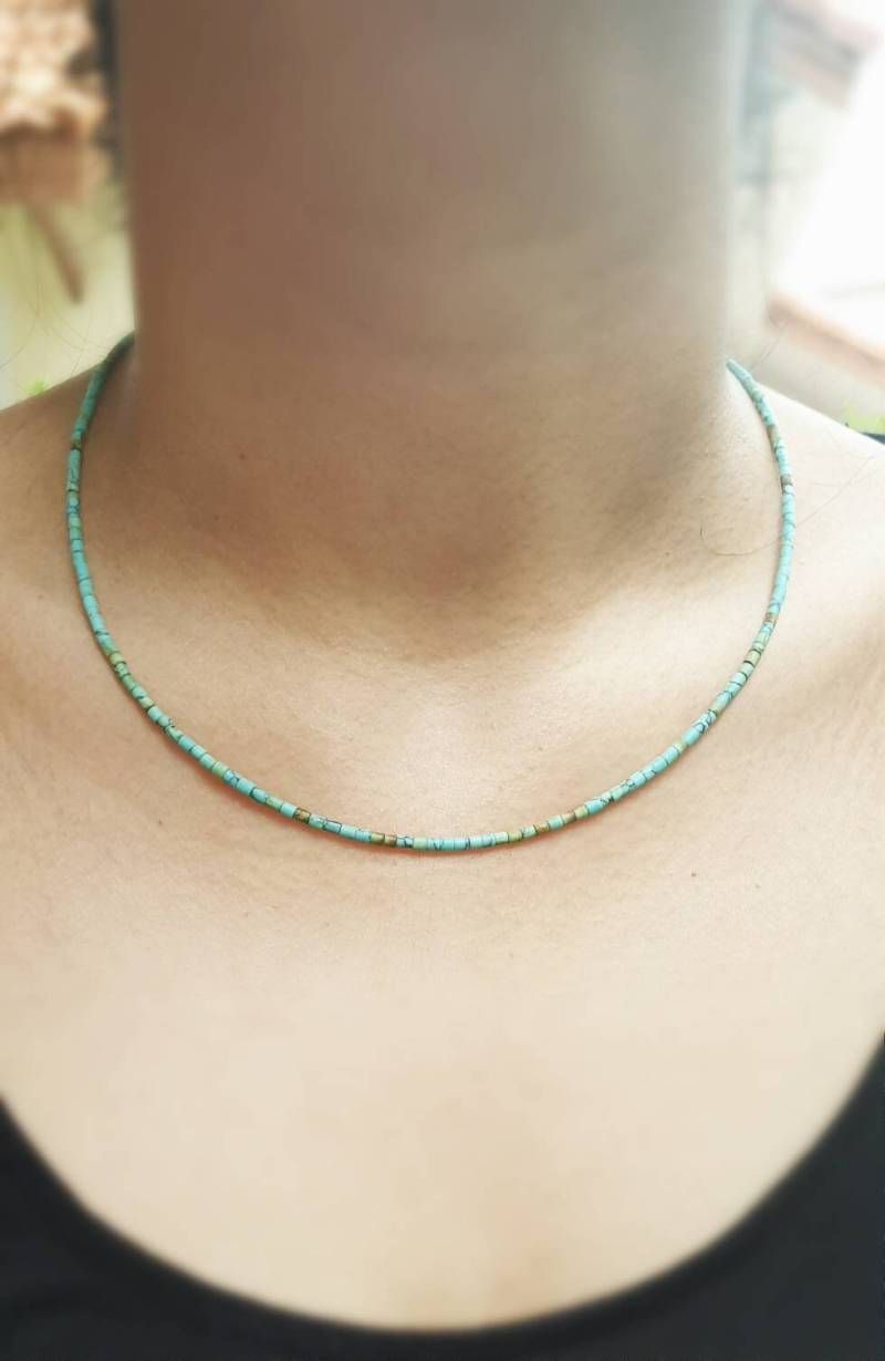 Echtes Natürliches Türkis Winziges Perlenarmband, Fußkette, Halskette Edelstein Minimalist Dainty Dezember Birthstone Messing, 925 Sterling Silber von BnhStone