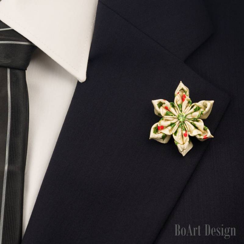 Revers Pin, Rot, Grün, Weiß Kanzashi Blume Pin/Swarovski Peridot Kristall/Blume/Herren Blume/Weihnachten Pin/Urlaub Anstecknadel von BoArtDesign