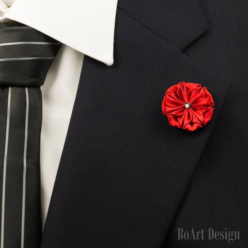 Rote Kanzashi Blume Anstecknadel Mit Swarovski Silber Nacht Kristall/Revers Pin/Revers Blume/Herren Revers Blume/Hochzeit Zubehör/Brosche Rote Kanzashi Blume Anstecknadel Mit Swarovski Silber Nacht Kristall/Revers Pin/Revers Blume/Herren Revers Blume/Hochzeit Zubehör/Brosche von BoArtDesign