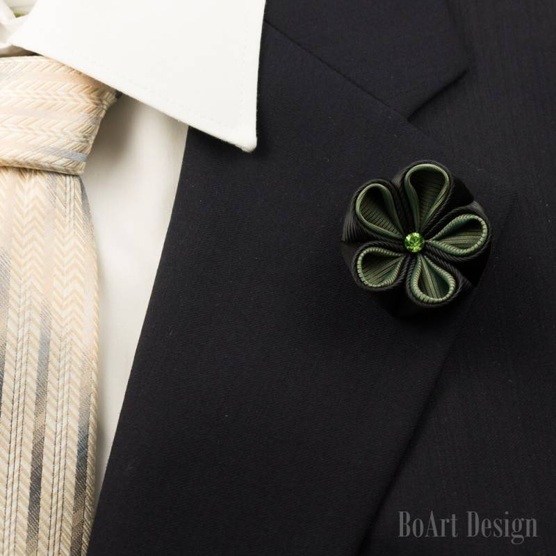 Schwarz/Meergrün Kanzashi Blume Revers Pin Mit Swarovski Peridot Kristall/Anstecknadel/Revers Blume/Herren Blume/Hochzeits-Accessoires/Brosche von BoArtDesign