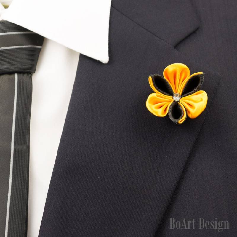 Schwarz-Gelbe Kanzashi Blume Anstecknadel Swarovski Silber Nacht Kristall/Revers Pin/Revers Blume/Herren Revers Blume/Hochzeit Zubehör/Brosche von BoArtDesign