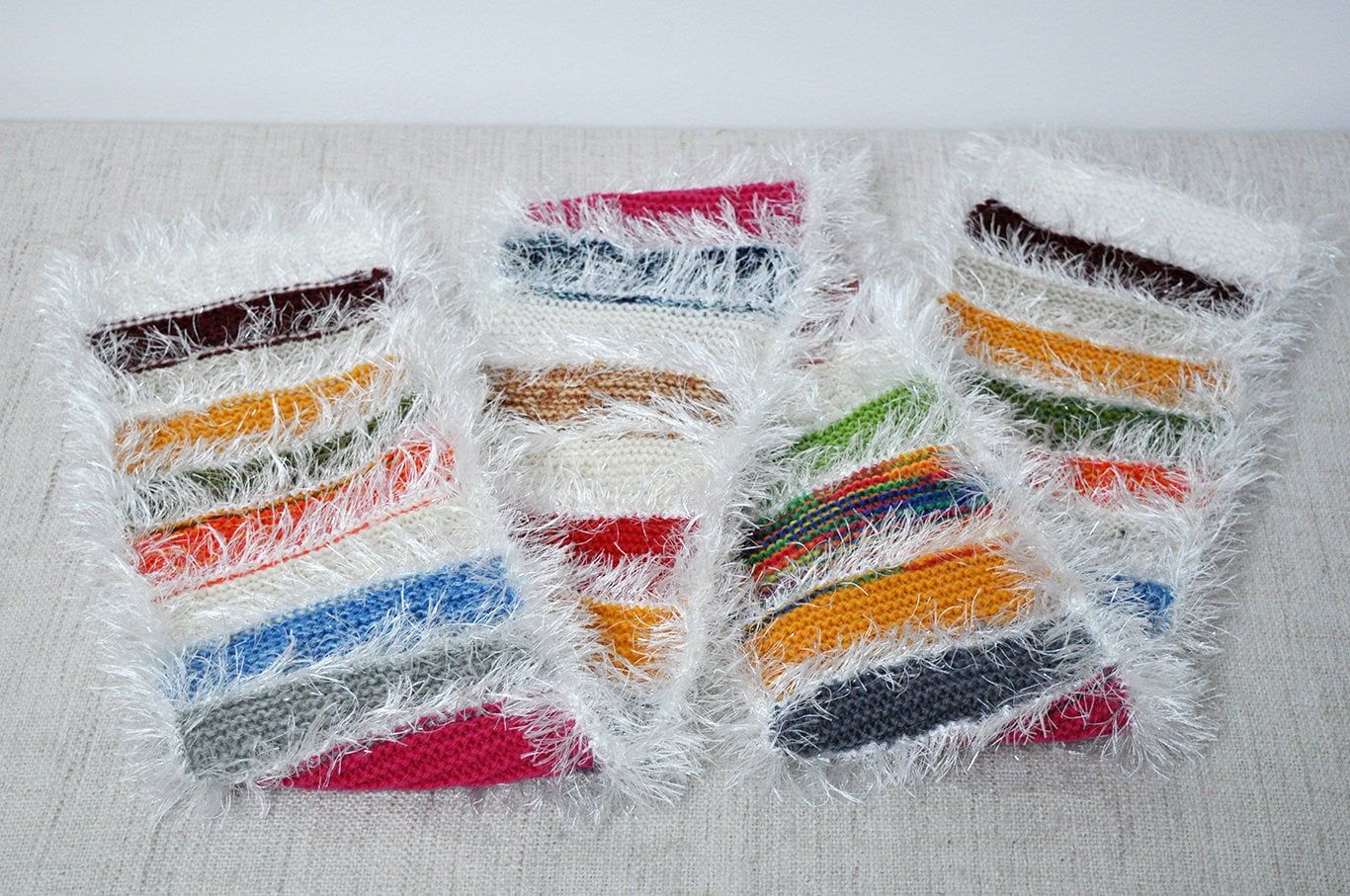 Vintage Bunter Fuzzy Gestreifter Hand Stricken Lange Winter Schal von BoBoVintage