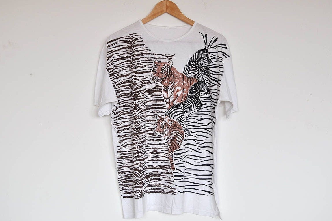 Vintage Dschungel Tiere Print Baumwolle T Shirt von BoBoVintage