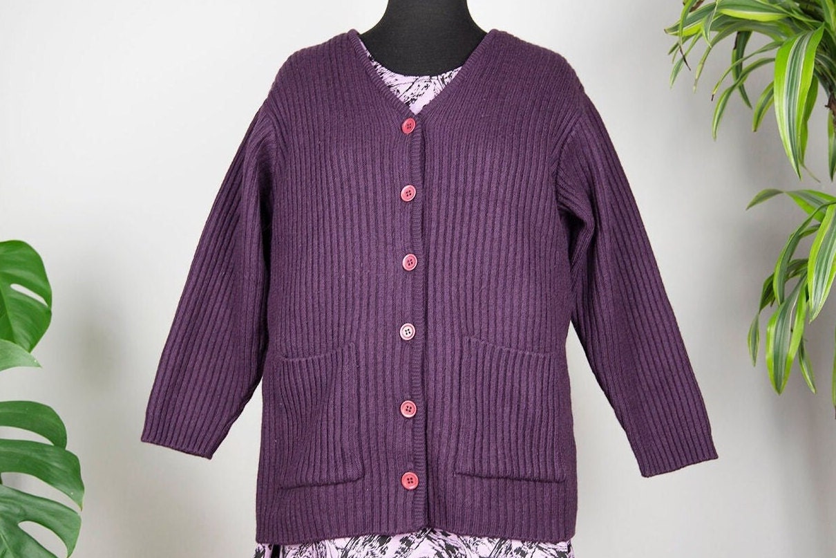 Vintage Lila Rippstrick Cardigan von BoBoVintage