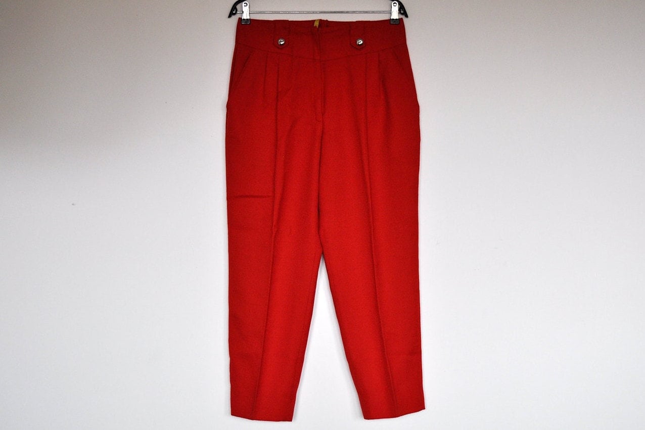 Vintage Lippenstift Rote Hohe Taille Plissierte Kegelhose Preppy Hose von BoBoVintage