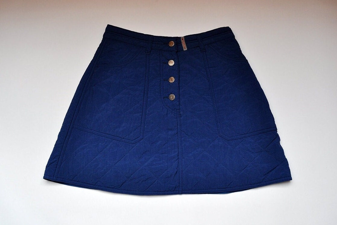 Vintage Navy Blau Gesteppte A-Linie Mini Rock von BoBoVintage