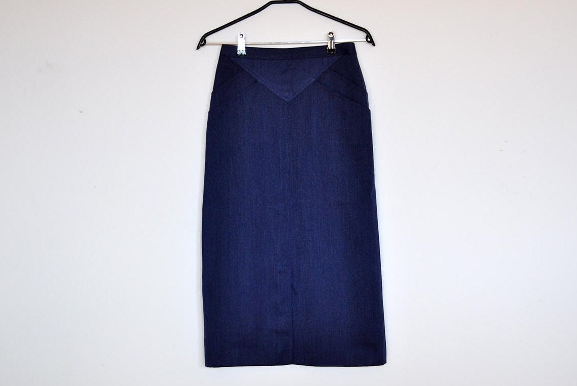 Vintage Navy Blauer Bleistift Midi Rock von BoBoVintage