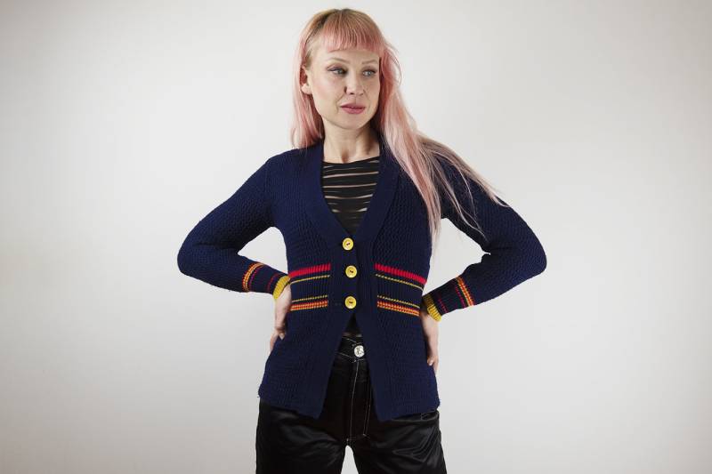 Vintage Navy Taillierte Taille V-Ausschnitt Strickjacke von BoBoVintage