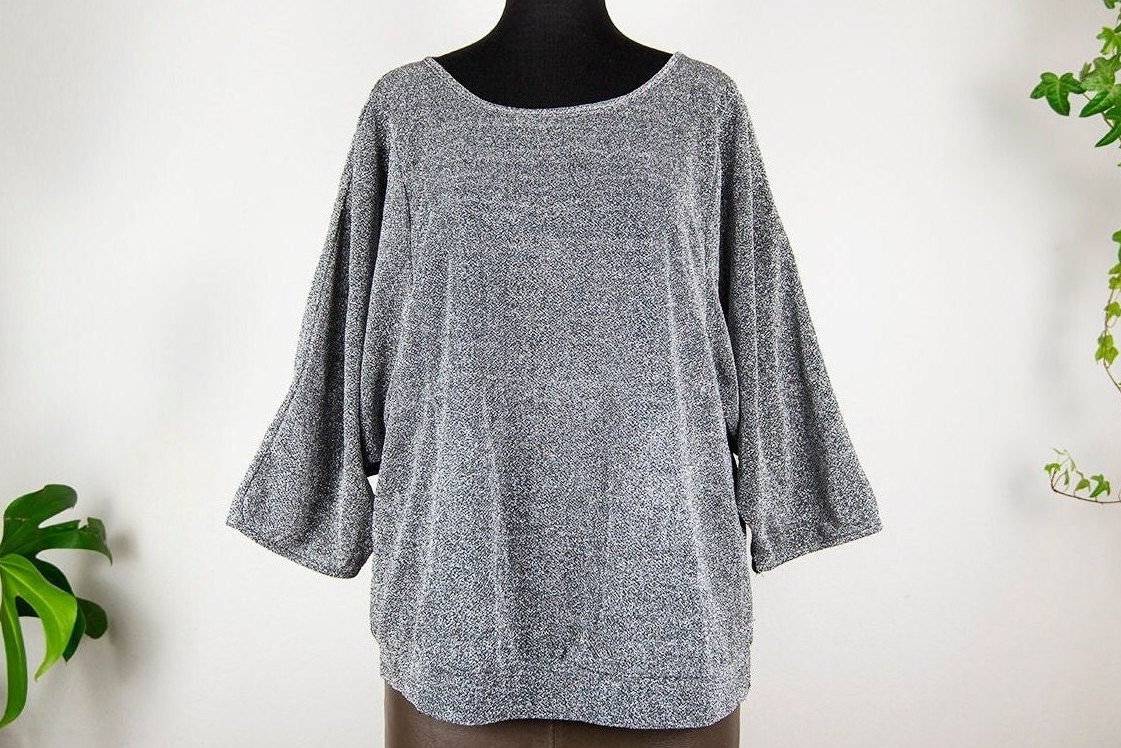 Vintage Silber Lurex Fledermaus Top von BoBoVintage