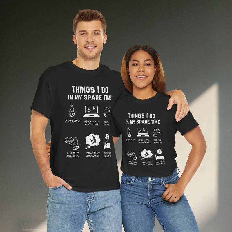 Windsurf T-Shirt Things I Do in My Spare Time | Lustiges Geschenk Spruch Windsurfen Idee von BoardLoverEU