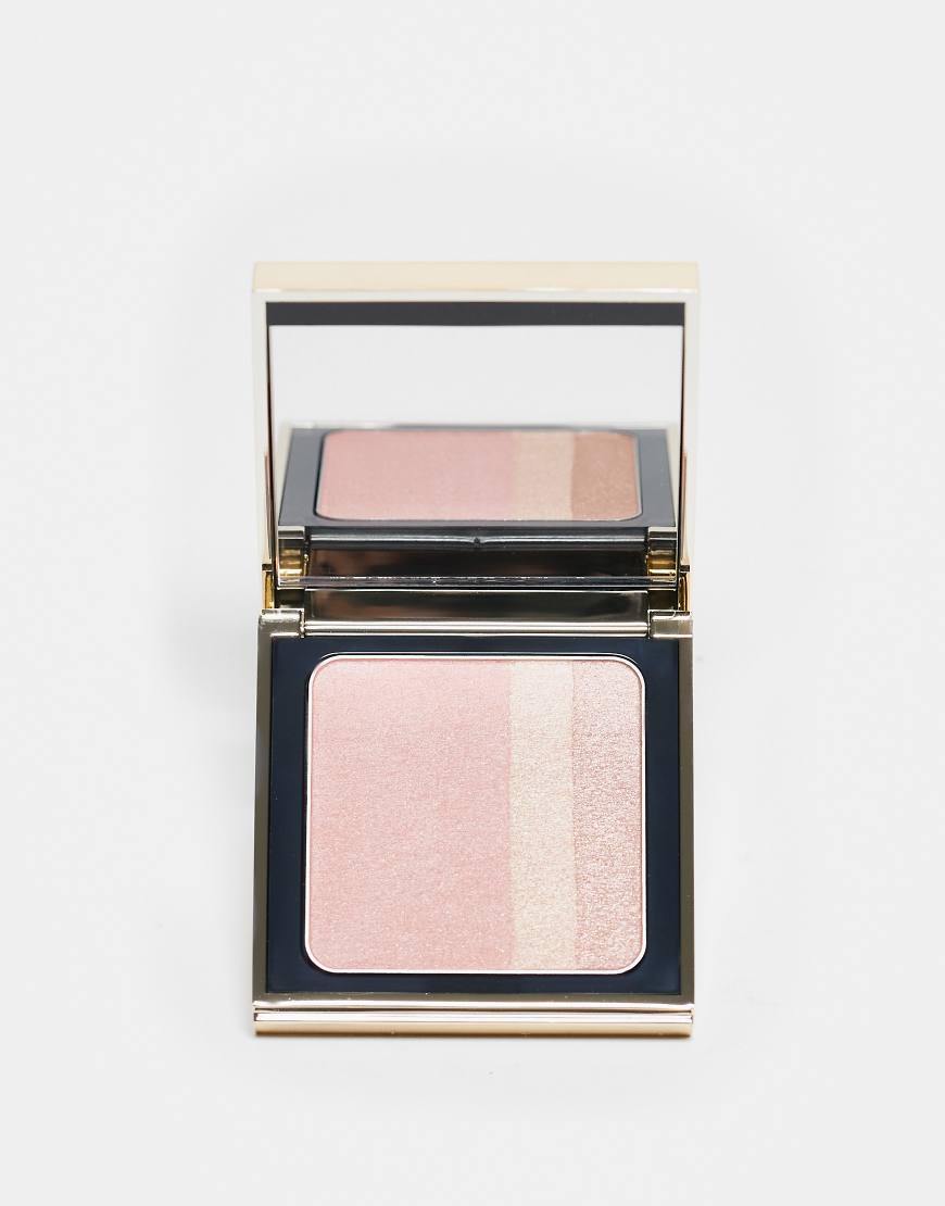 Bobbi Brown - Glow with Love - Aufhellendes Rouge in der Farbe Blushed Peach-Orange von Bobbi Brown