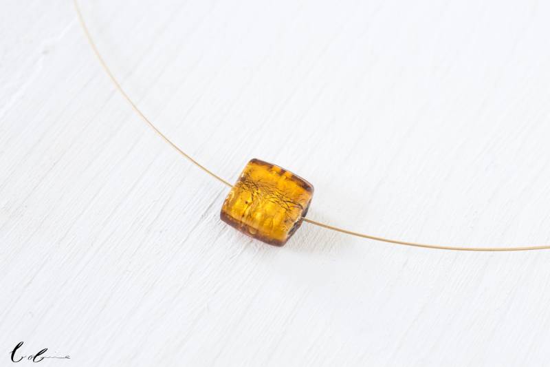 Drahtseilcollier Goldene Glasperle von BobineStudio