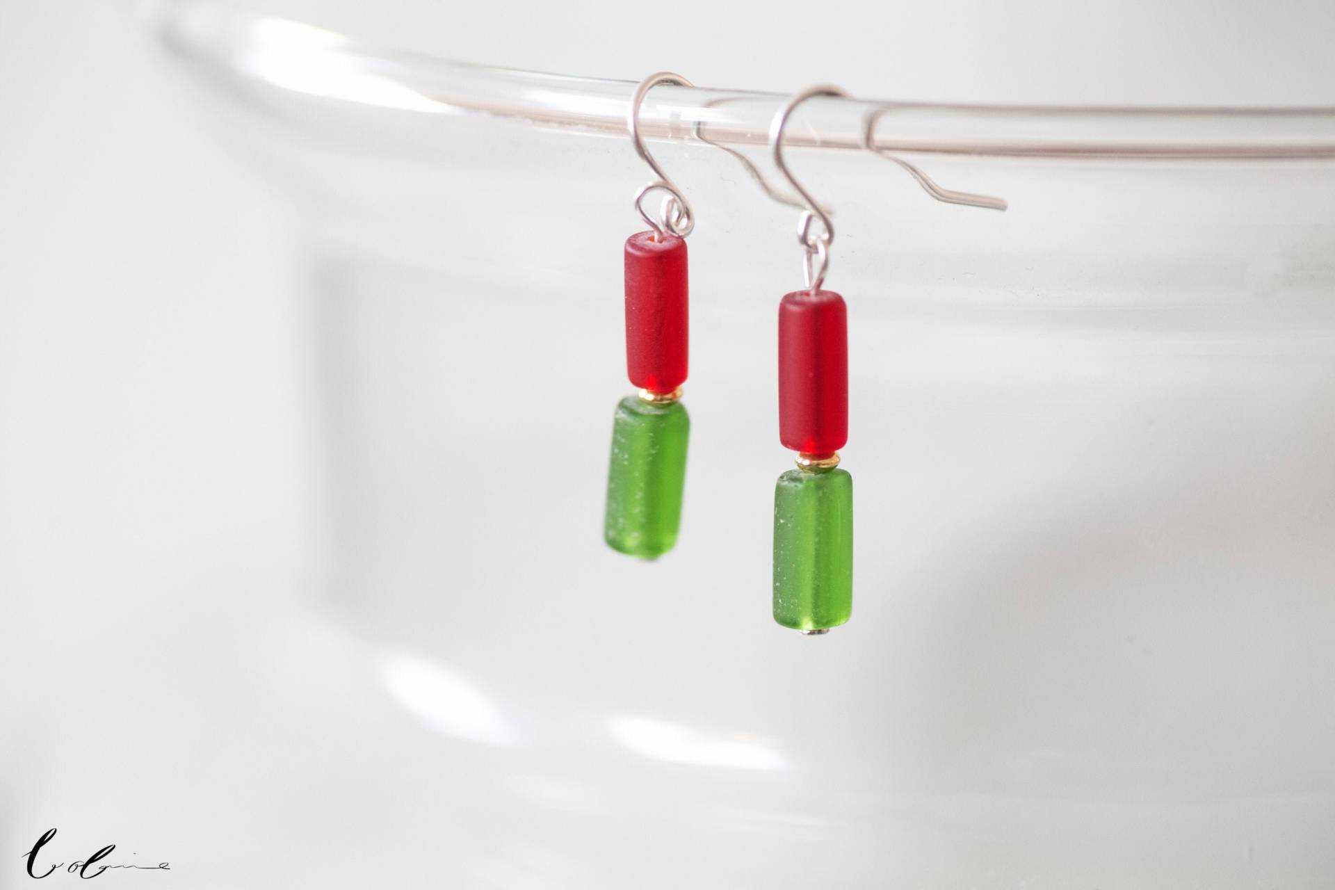 Hängeohrringe Rotes Und Grünes Mattes Glas, 925 Sterling Silber von BobineStudio