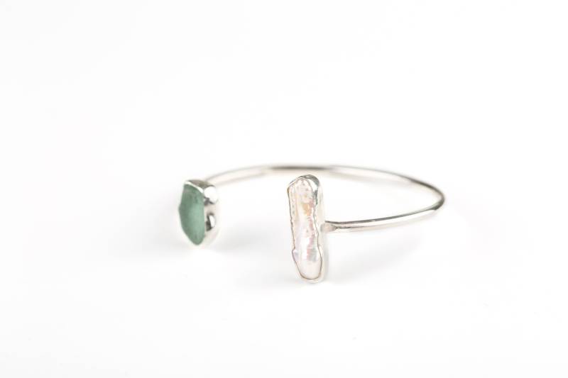 Seeglas Armreif Mit Perle, 925 Silber, Größe M von BobineStudio