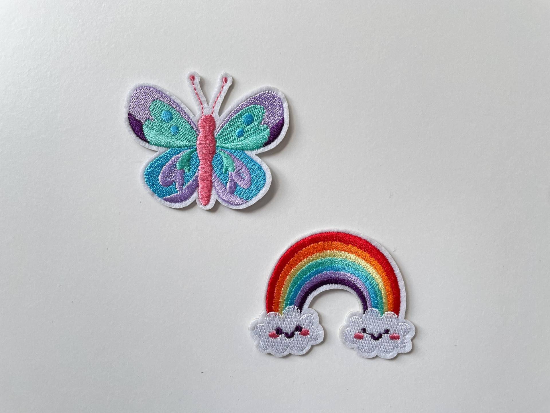 Retro Kinder Patch Stickerei Aufnäher Süßes Mädchen Wolken Regenbogen Schmetterling Cartoon Diy Embroidery Kleidung Nostalgie Kindheit von BoboMint