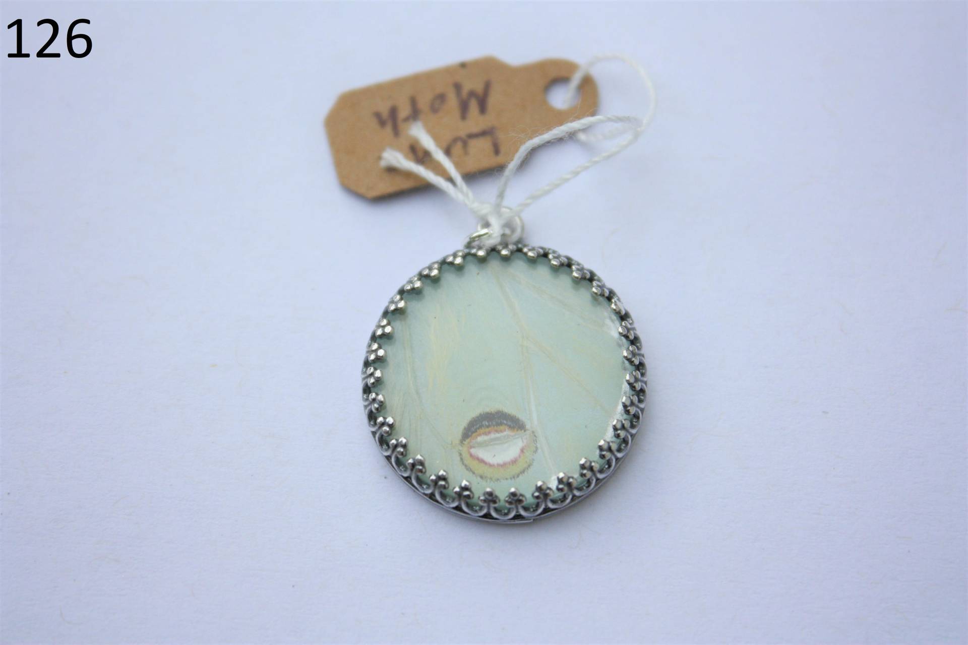 Luna Motte Halskette von BobolinkBaubles