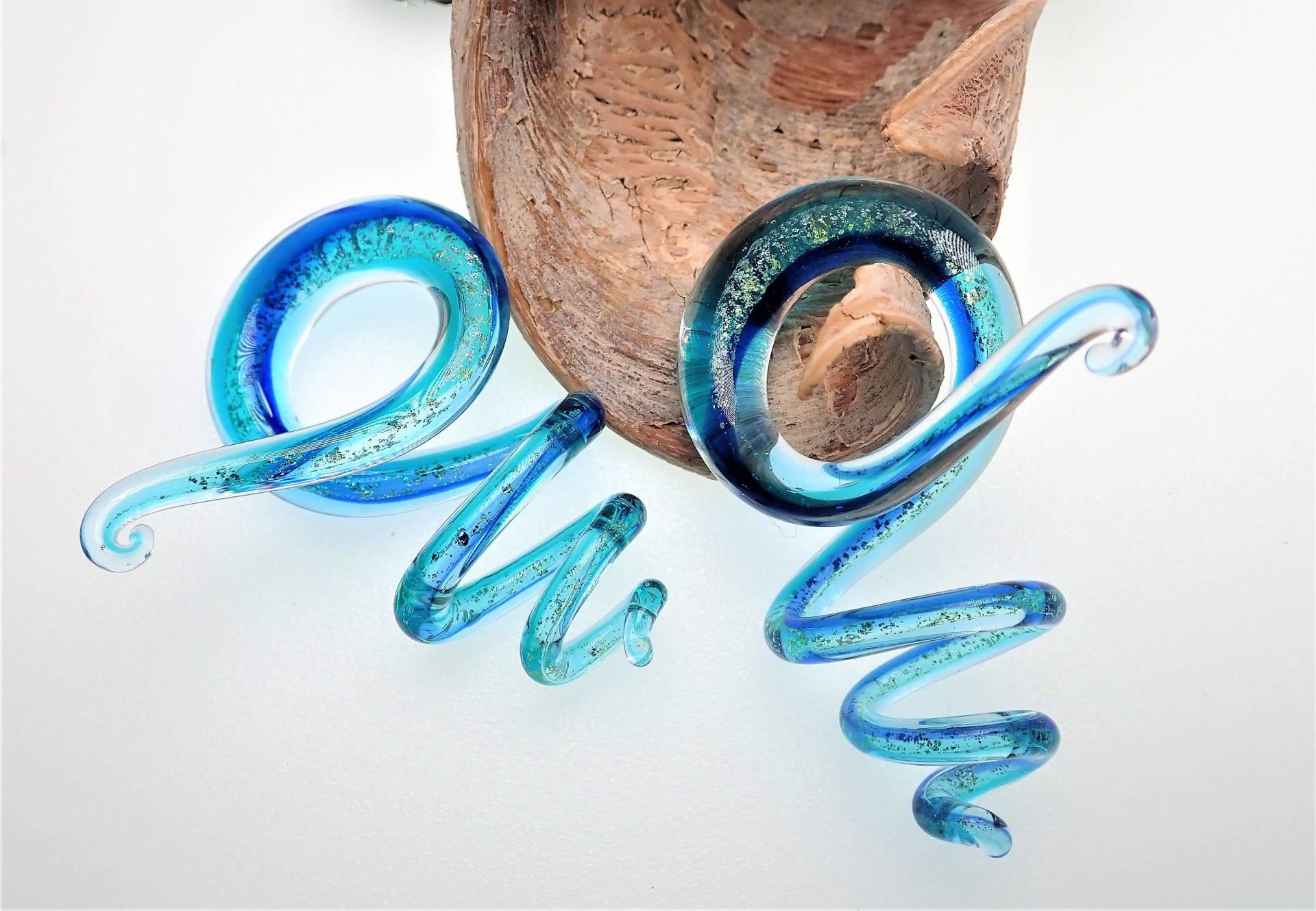 1 Paar | 2 Stück Hellblau Aqua Memaid Effekt Dichroic Glas Spiralen Zick Zack Bügel Stecker 2G 0G 00G 1/2 "', 6 Mm, 8 Mm, 10 Mm, 12 Mm von BodyClickers