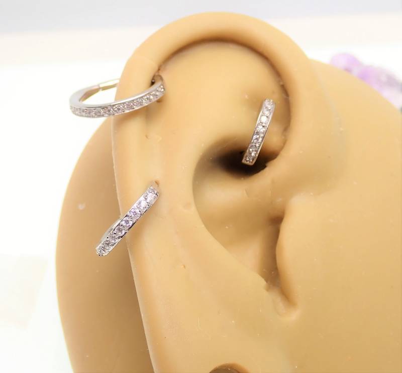 Chirurgenstahl Klappring Mit Eingearbeiteten Kristall Edelsteinen 16G, 6Mm, 8Mm, 10Mm, Turm Clicker, Septum, Helic, Daith Clicker 1.2 Mm von BodyClickers