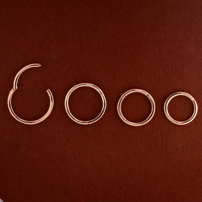 18K Massiv Rotgold Clicker Ring - Helix, Daith, Septum Piercing von BodyJewelsCreations