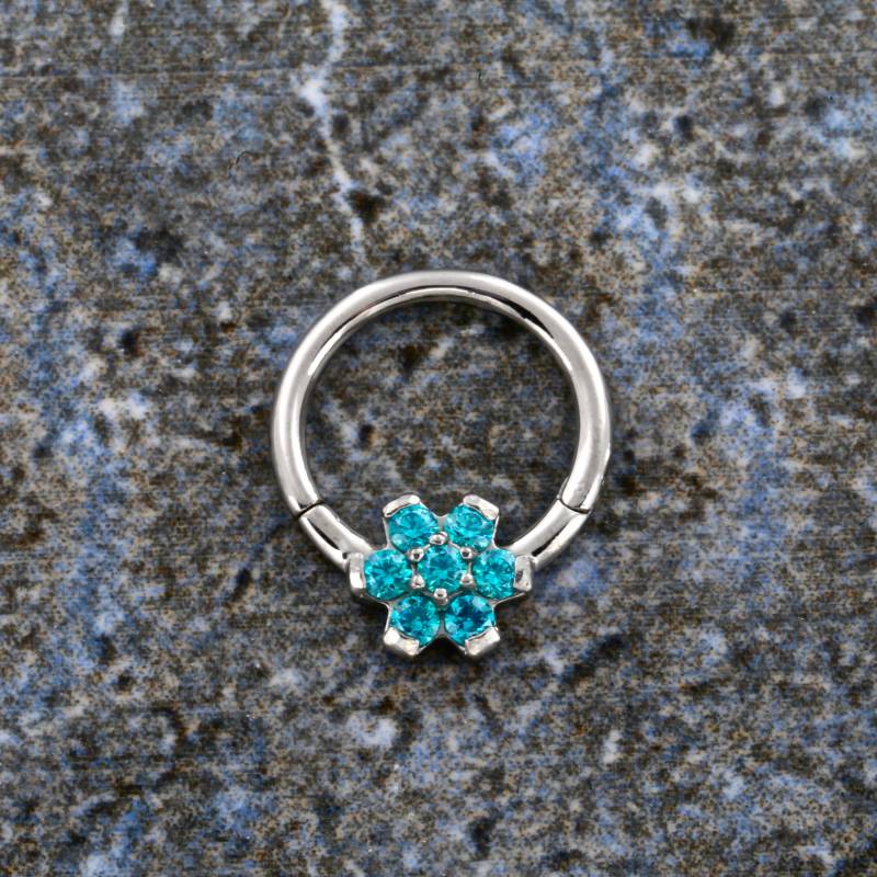 Blumen Septum Clicker, Aqua Swarovski Cz, 16G 8mm Daith Ring Aus Chirurgenstahl von BodyJewelsCreations