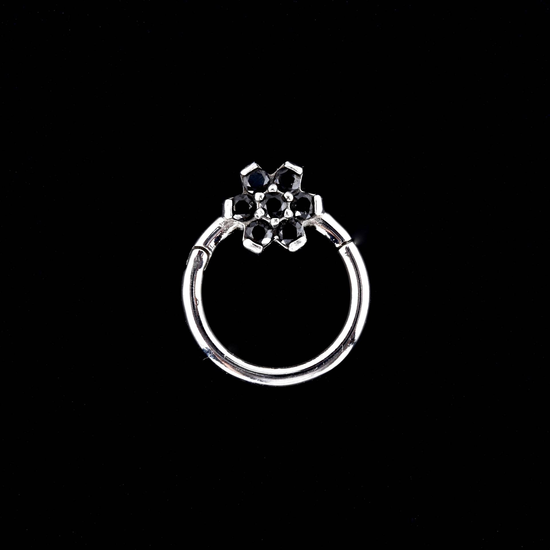 Blumen Septum Clicker, Schwarzer Swarovski Cz, Chirurgenstahl Daith Ring von BodyJewelsCreations