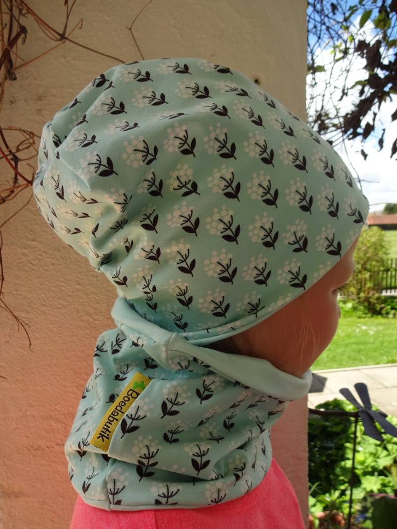Beanie & Loop Im Set "Tante Ema" von Boedabutik