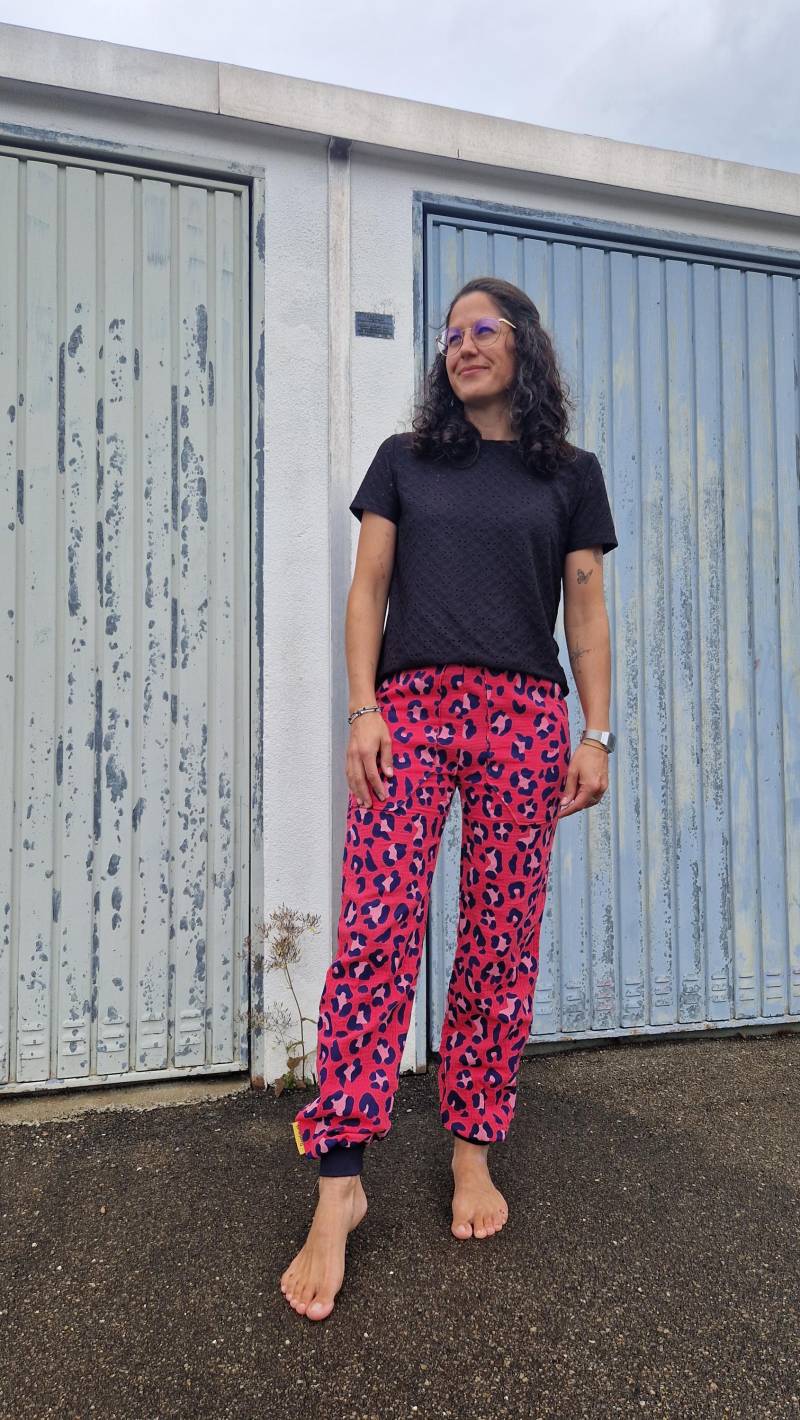 Musselinhose Damen, Musselin, Pumphose, Leoprint, Pink Musselinhose Damen, Musselin, Pumphose, Leoprint, Pink von Boedabutik