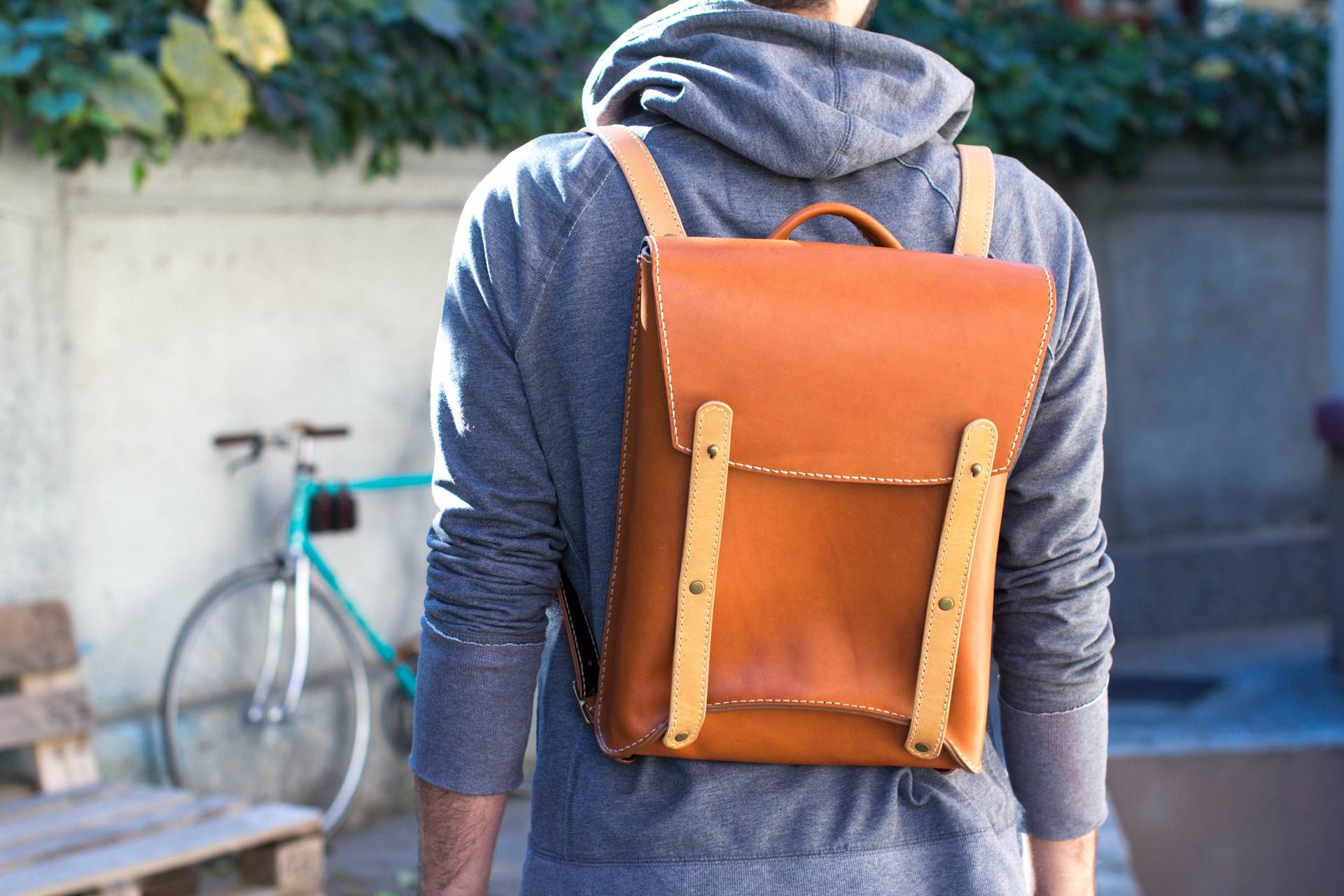 Handgefertigte Tasche-Custom Leather Bag-Rucksack Tasche-Personalisierte Tasche-Bag Für Männer-Bro Ledertasche-Custom Handtasche-Patina Ledertasche Handgefertigte Tasche-Custom Leather Bag-Rucksack Tasche-Personalisierte Tasche-Bag Für Männer-Bro Ledertasche-Custom Handtasche-Patina Ledertasche von BogdanLeather