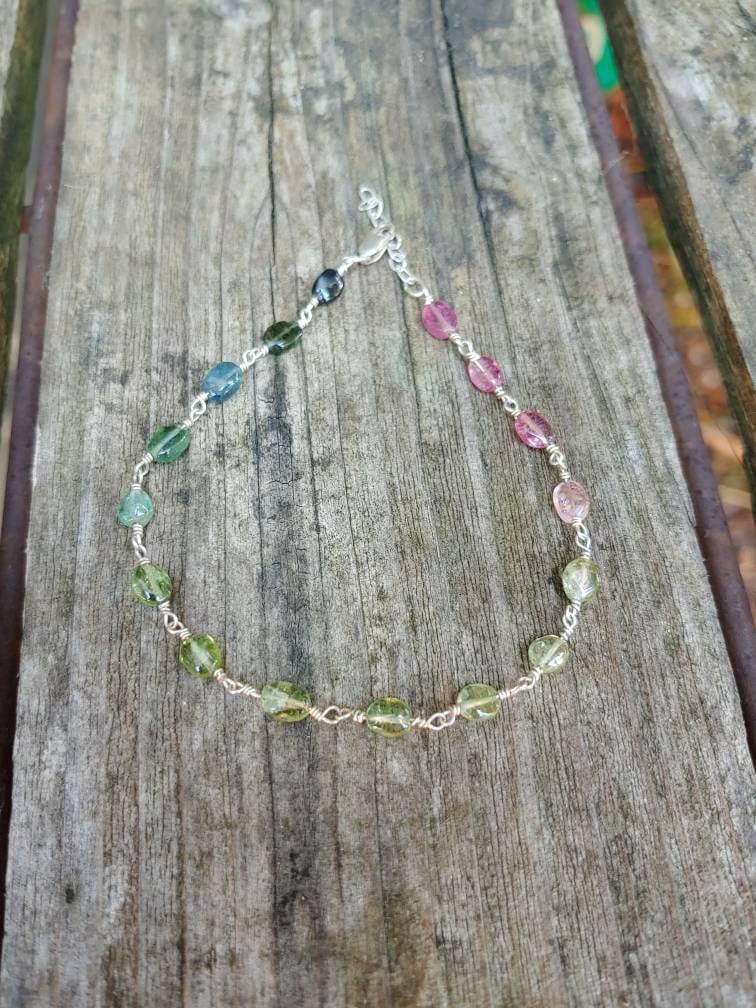 Einzigartiges Wassermelonen-Turmalin Armband. Erhältlich in Rose Gold Filled, Filled Und Sterling Silber von BohemeByVicki