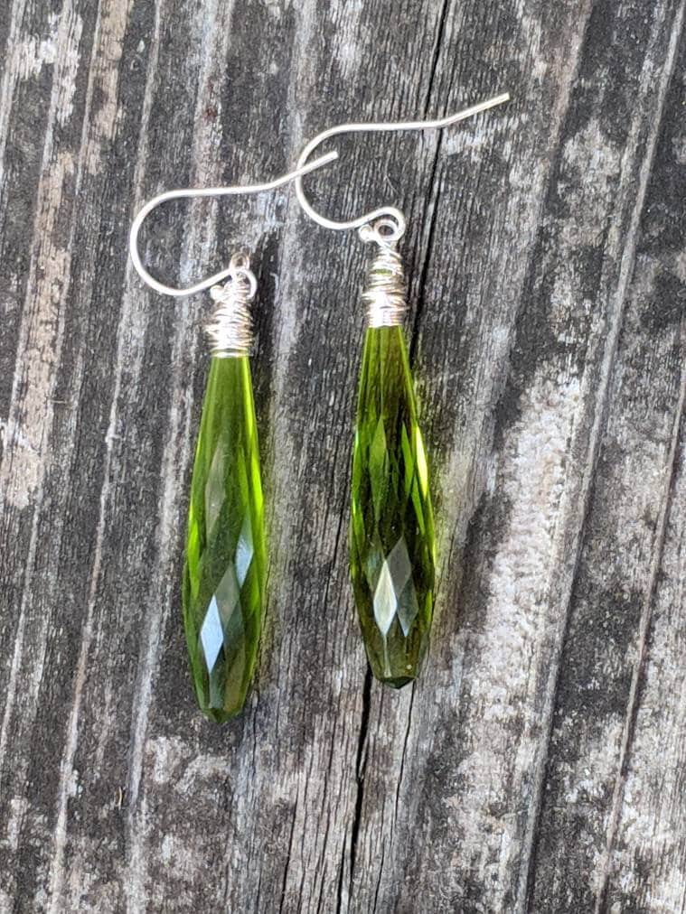 Peridot Quarz Ohrringe. Gold Silber Rosegold Ohrringe von BohemeByVicki