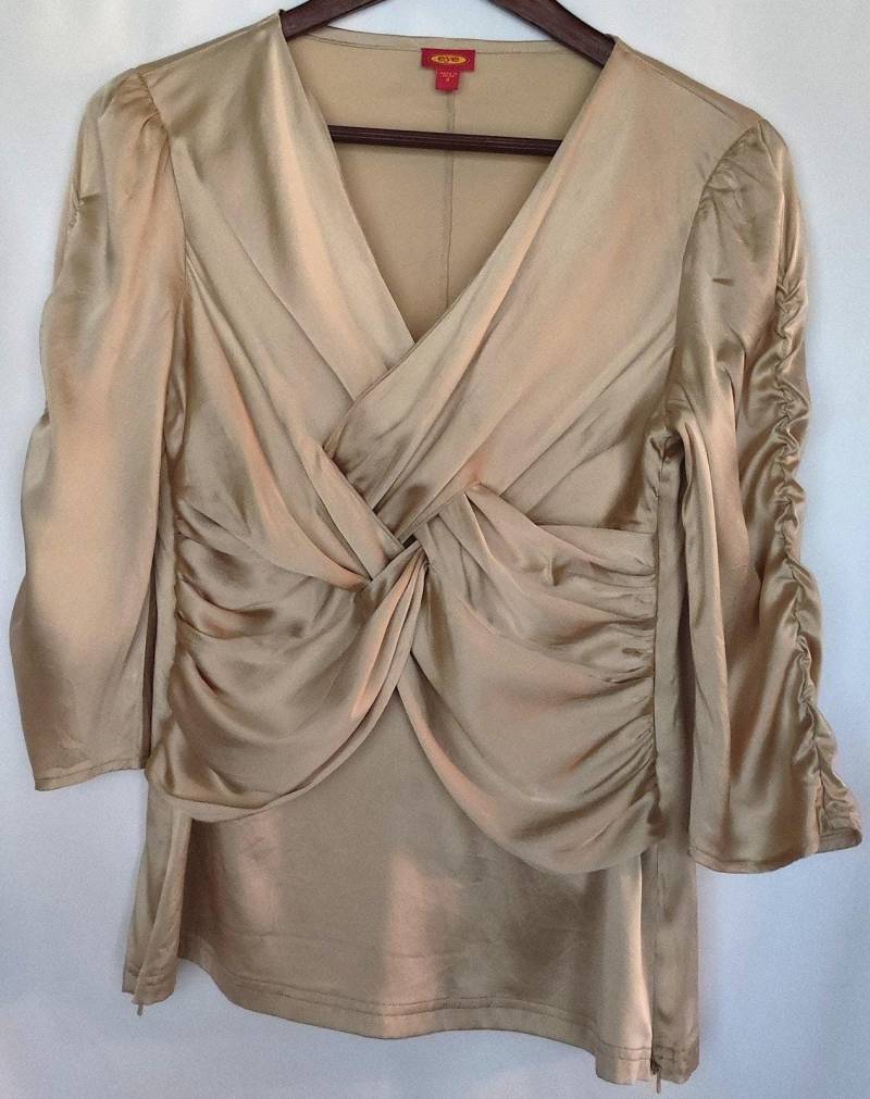 Vintage Champagner Stretch Seide Top Größe 4 Twist Front Geraffte Ärmel Y2K By Eye von BohemianBlueOwl