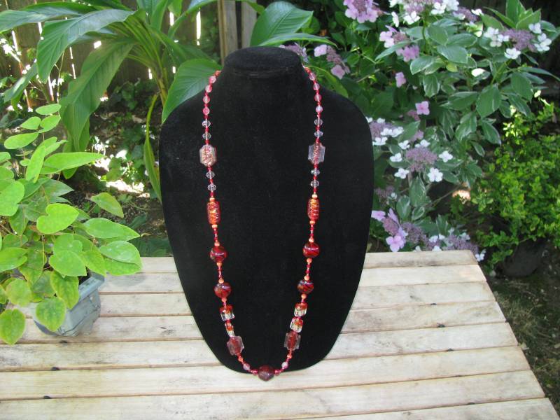 Cinnamon Fire Red Antike Glasperlen Atomic Fireball Versandkostenfrei Cinnamon Fire Red Antike Glasperlen Atomic Fireball Versandkostenfrei von BohemianGlassMaster