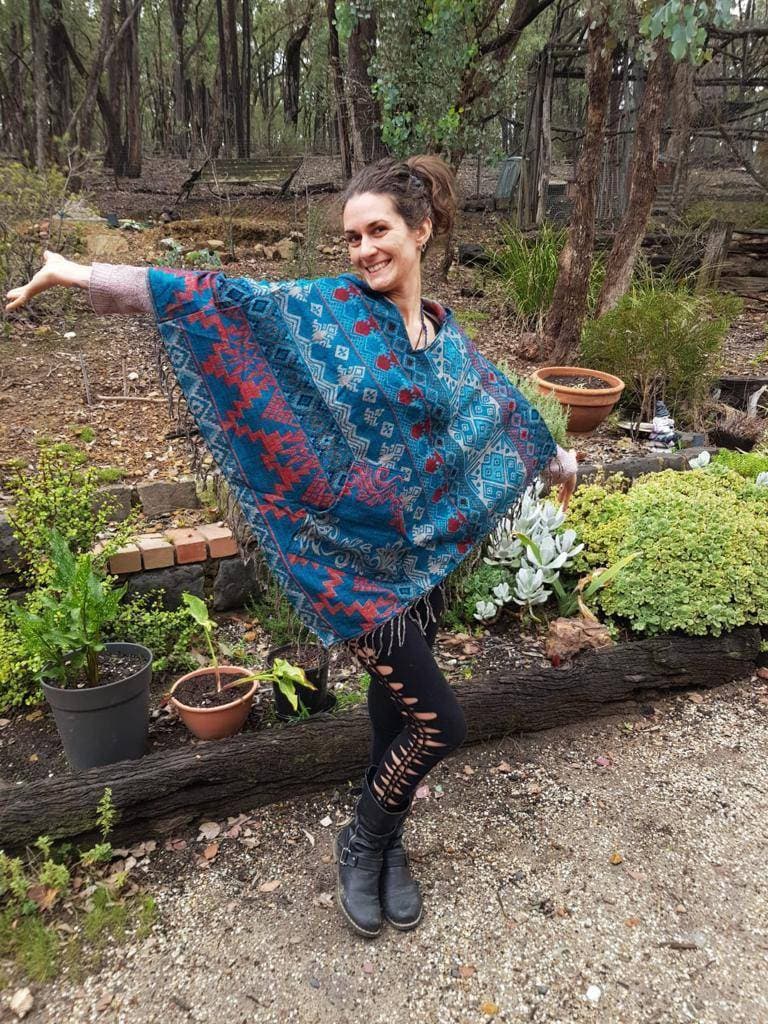 Warmer Und Weicher Poncho/Hippie Boho Bunter Reiseponcho Festival Warmer Und Weicher Poncho/Hippie Boho Bunter Reiseponcho Festival von BohoApparelUK