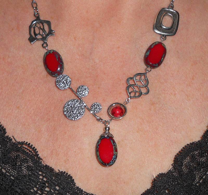 Rot Picasso Glas Handgemachte Halskette, Silber Link Boho Statement Schmuck von BohoChicGypsyJewelry