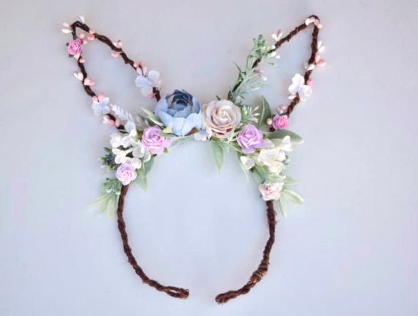 Blumen Hasenohren Haarband Woodland Osterfotorequisite von BohoHaloCompany