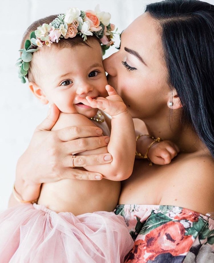 Blush Sukkulenten Blumenkranz Blumenmädchen Photo Prop, Haarband von BohoHaloCompany