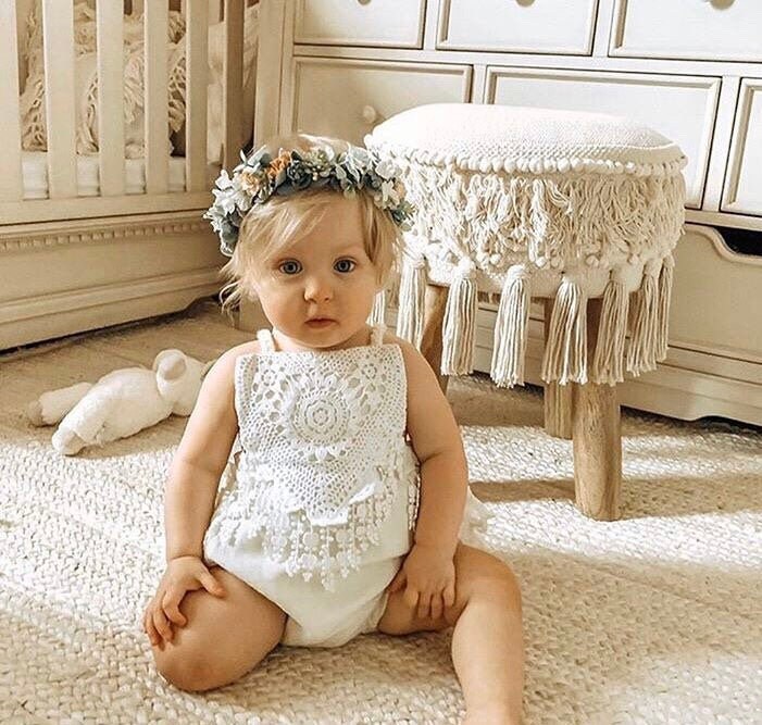 Pfirsich Sukkulenten Blumenkranz Baby, Blumenmädchen Oder Hochzeit Halo von BohoHaloCompany