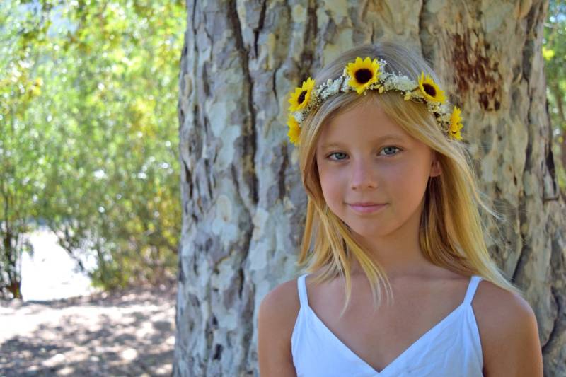 Sonnenblume Blumenmädchen Krone Rustikaler Hochzeitskranz von BohoHaloCompany