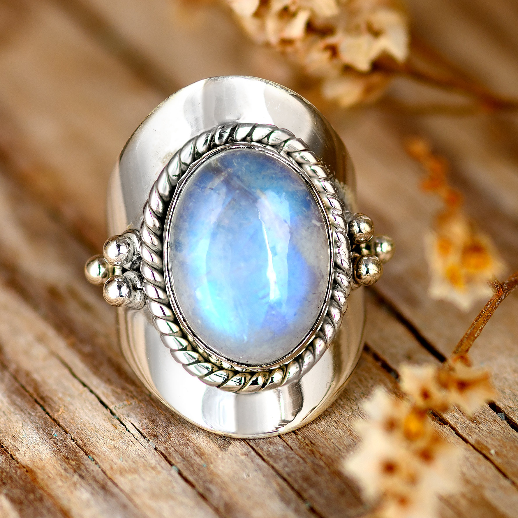 Mondstein Ring Für Frauen, Sterling Silber Ring, Boho Natürlichen Großen Blauen Stein Statement von BohoMagicSilver