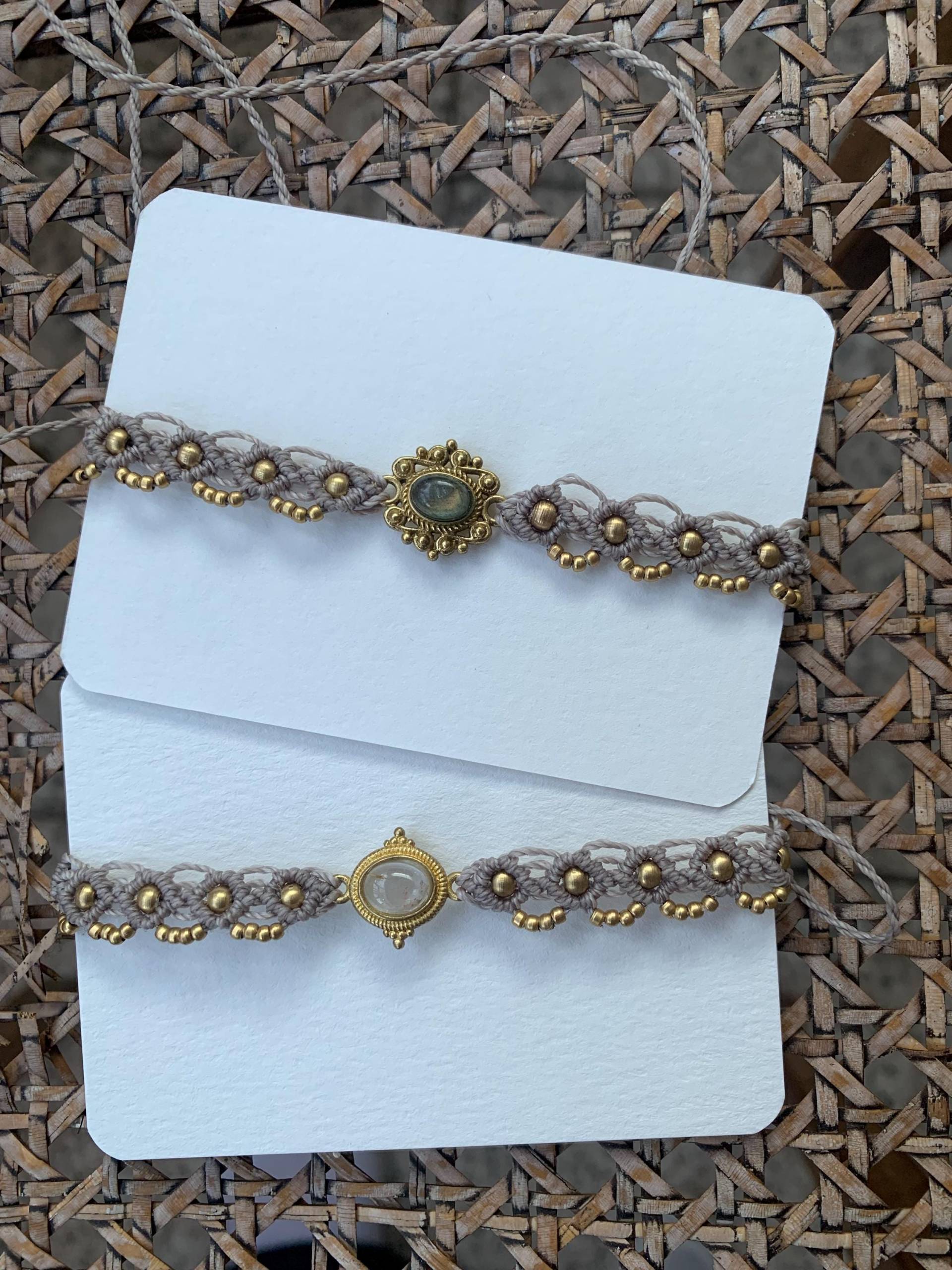 Makramee Kette Mit Messinganhänger Makramee Kette Mit Messinganhänger von BohoSoulLiz