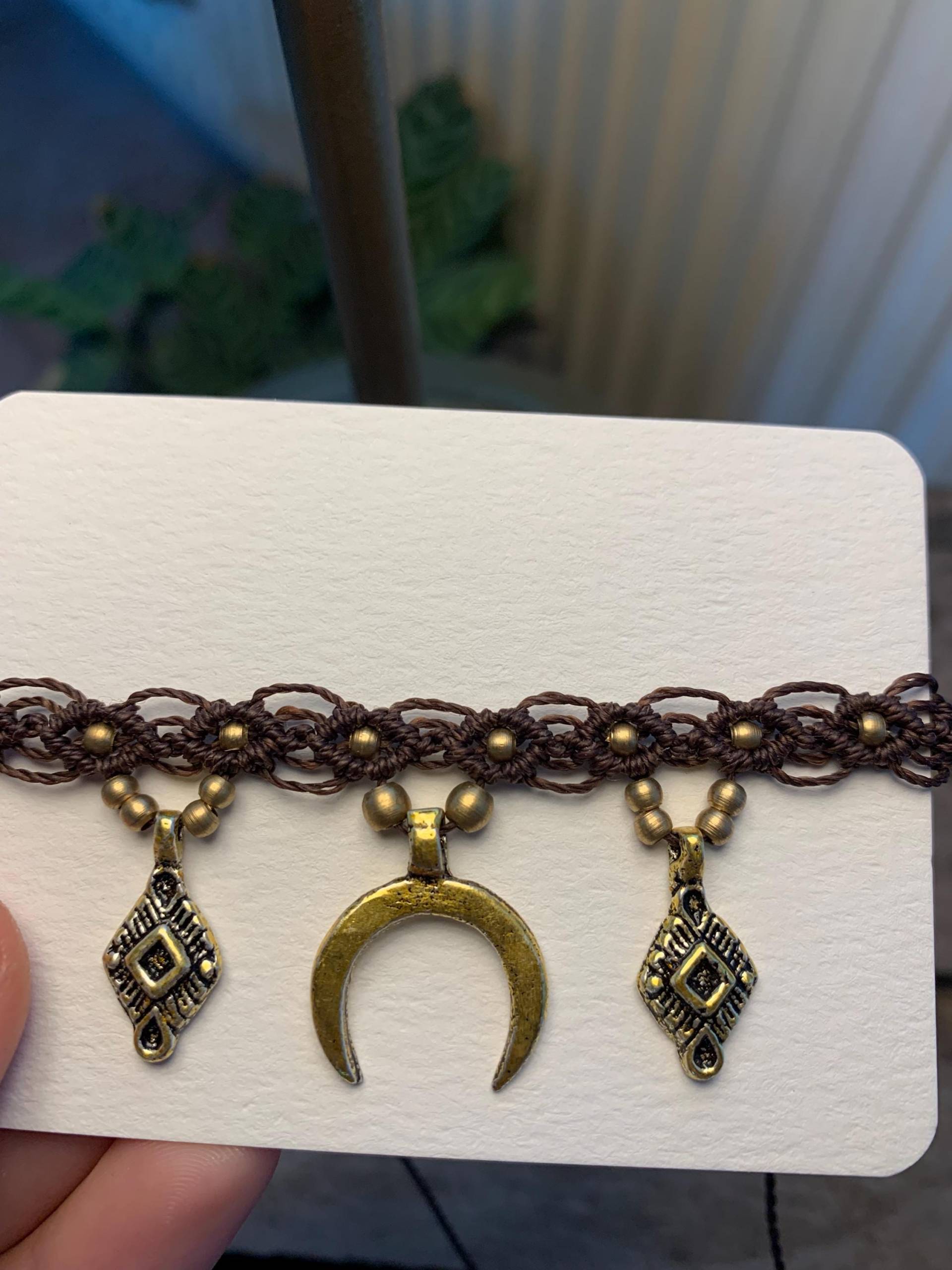 Makramee Kette Mit Messinganhänger Makramee Kette Mit Messinganhänger von BohoSoulLiz