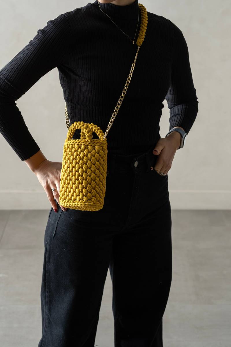 Gehäkelte Mini Umhängetasche, Kleine Gehäkelte Schultertasche, Farbiges Baumwollgarn Einkaufstasche, Handy Tasche, Mädchen Weihnachtsgeschenk Tasche von BohoTaschDesign