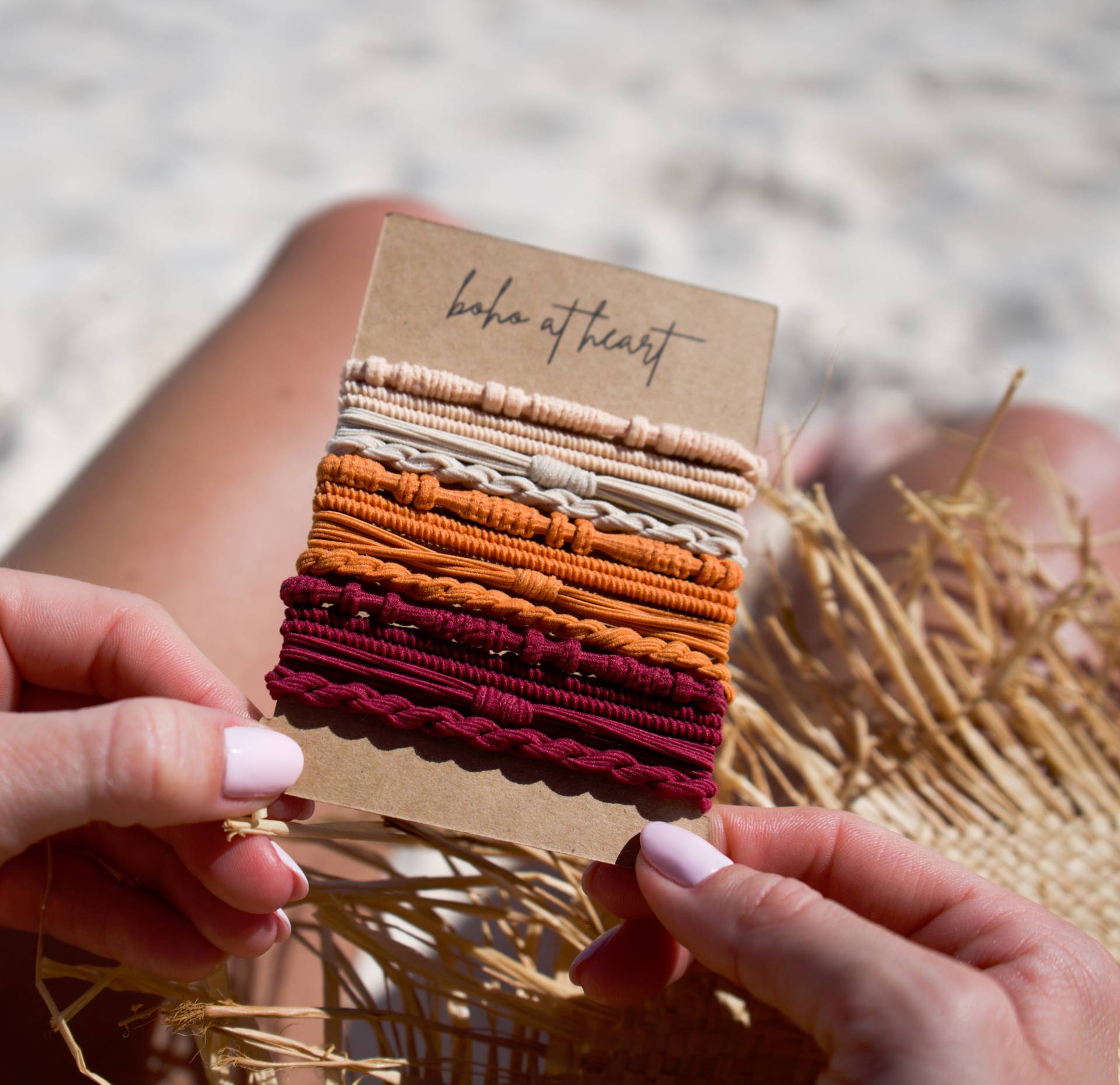 Haargummis Im Armbandstyle Beige Orange Bordeaux I Boho Armband Haargummi Zopfhalter Boho Schmuck Geschenk Für Freundin Muttertag Haargummis Im Armbandstyle Beige Orange Bordeaux I Boho Armband Haargummi Zopfhalter Boho Schmuck Geschenk Für Freundin Muttertag von BohoatheartDE