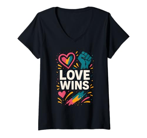 Damen Gay Pride Month Love gewinnt Vintage-Regenbogenherz LGBTQ+ T-Shirt mit V-Ausschnitt Damen Gay Pride Month Love gewinnt Vintage-Regenbogenherz LGBTQ+ T-Shirt mit V-Ausschnitt von Boldly Queer - Expressive Pride Apparel for All