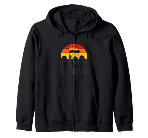 Gay Pride Sei nett Retro-Frauen Liebe ist Liebe Kapuzenjacke von Boldly Queer - Expressive Pride Apparel for All