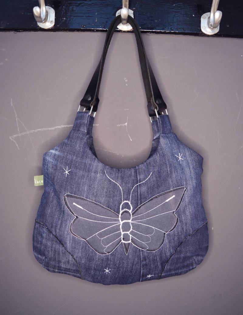 Blaue Umhängetasche Mit Motte Schmetterling Coole Geldbörse Handtasche Canvas Tasche Alltagstasche Clutch Alternative Oldschool Tattoo Stil von Boldpeach