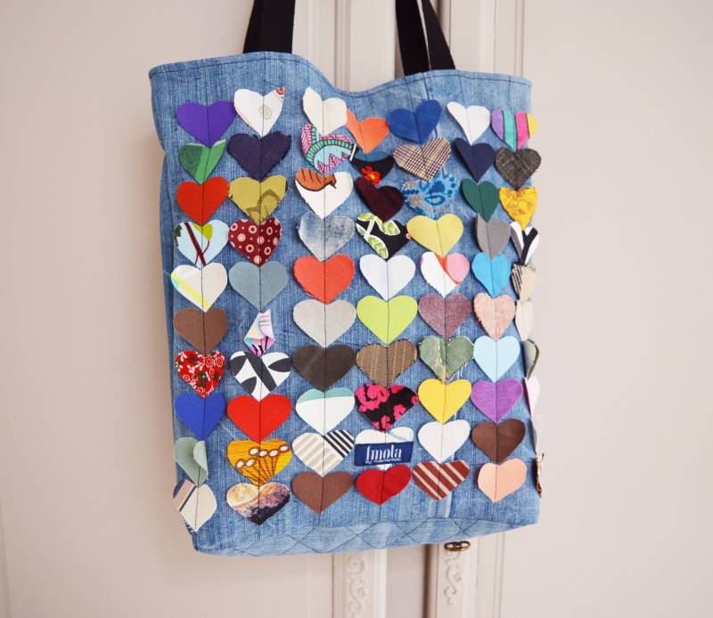 Bunte Bunte Canvas Tasche Shopper Strandtasche Blau Recycelt Denim Regenbogen Herzen Vegan Einkaufstasche Glücklich Hippie Spaß Bunte Bunte Canvas Tasche Shopper Strandtasche Blau Recycelt Denim Regenbogen Herzen Vegan Einkaufstasche Glücklich Hippie Spaß von Boldpeach