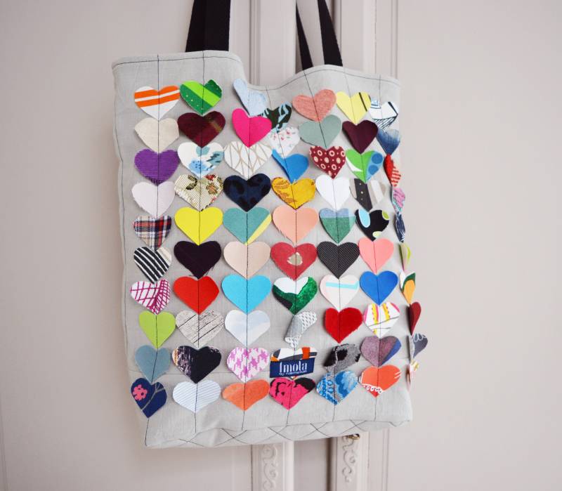 Bunte Bunte Canvas Tasche Shopper Strandtasche Grau Regenbogen Herzen Vegan Tote Bag Glücklich Hippietasche Bunte Bunte Canvas Tasche Shopper Strandtasche Grau Regenbogen Herzen Vegan Tote Bag Glücklich Hippietasche von Boldpeach
