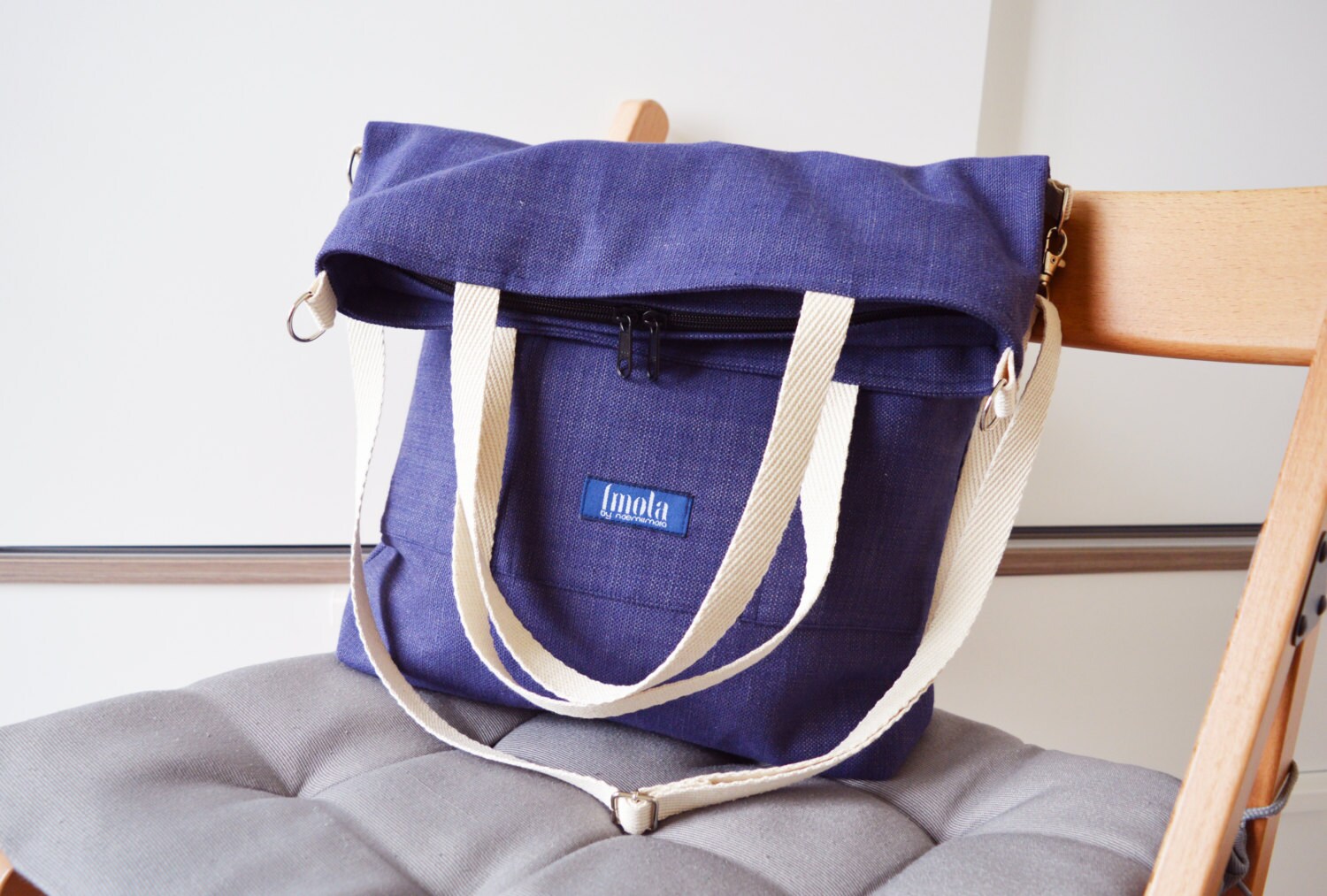 Große Fold Over Canvas Einkaufstasche Lässige Henkeltasche Vegan Schultasche Blau-Beige Büchertasche Indigo Variabel Crossbody Messenger Große Fold Over Canvas Einkaufstasche Lässige Henkeltasche Vegan Schultasche Blau-Beige Büchertasche Indigo Variabel Crossbody Messenger von Boldpeach